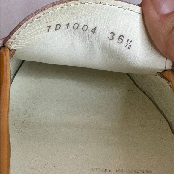 Christian Dior Women’s Patent Leather Loafers Metal Buckle Size 36.5 - Picture 10 of 10